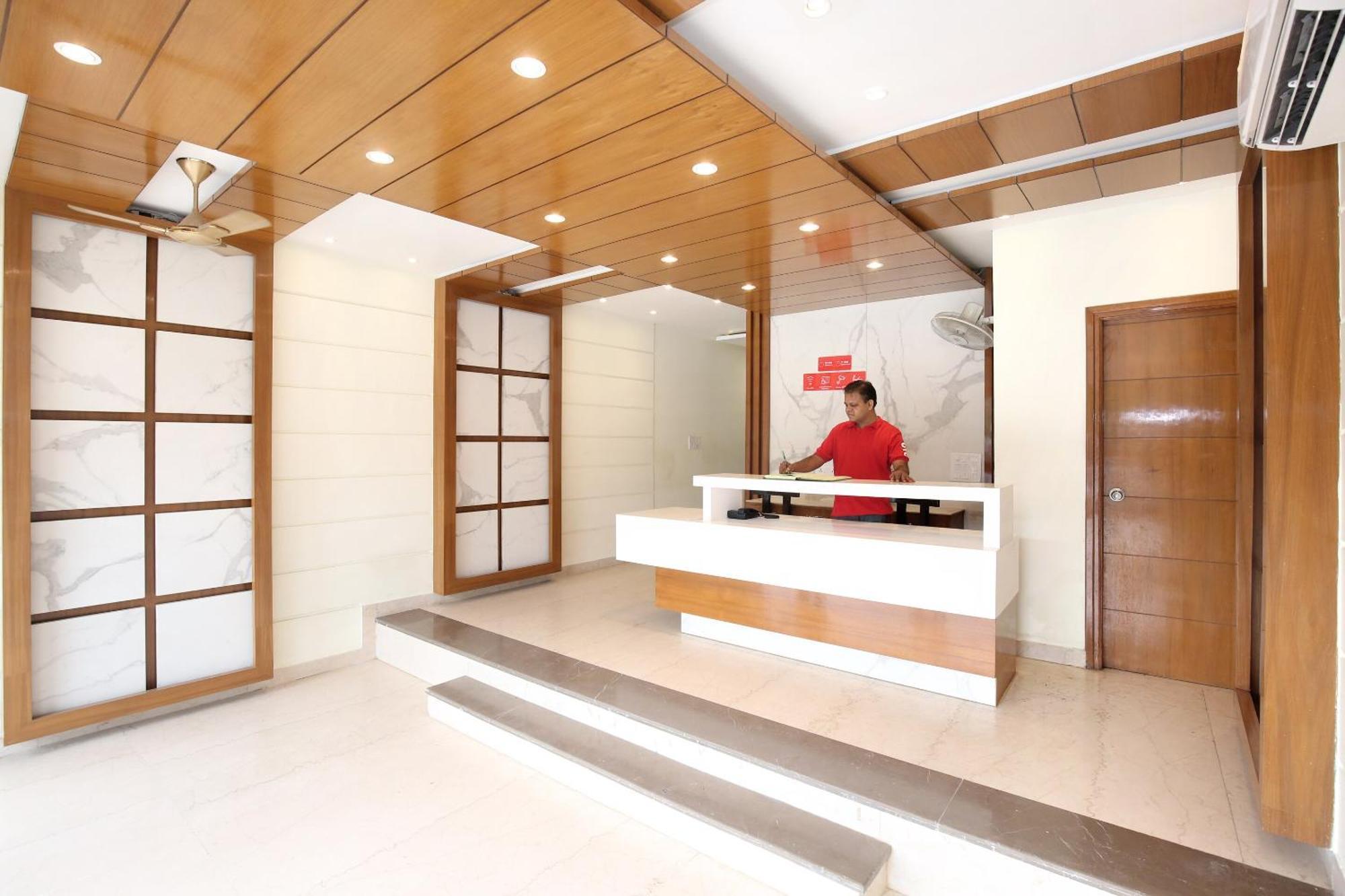 Oyo 17307 Hotel Kings Amritsar Exterior photo